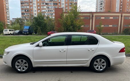 Skoda Superb III рестайлинг, 2011 год, 890 000 рублей, 13 фотография