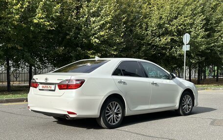 Toyota Camry, 2017 год, 2 250 000 рублей, 7 фотография