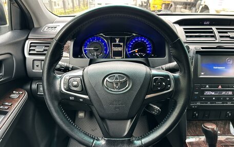 Toyota Camry, 2017 год, 2 250 000 рублей, 20 фотография