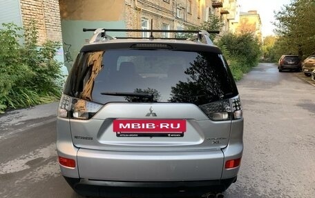 Mitsubishi Outlander III рестайлинг 3, 2007 год, 850 000 рублей, 6 фотография