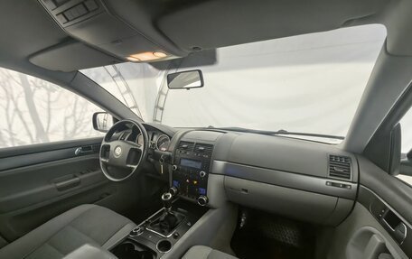 Volkswagen Touareg III, 2006 год, 599 000 рублей, 12 фотография