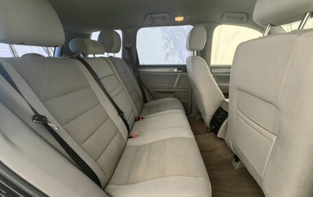 Volkswagen Touareg III, 2006 год, 599 000 рублей, 13 фотография