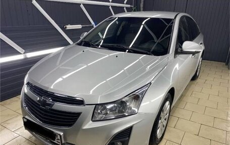 Chevrolet Cruze II, 2014 год, 950 000 рублей, 5 фотография