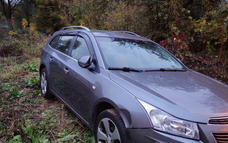 Chevrolet Cruze II, 2013 год, 900 000 рублей, 4 фотография