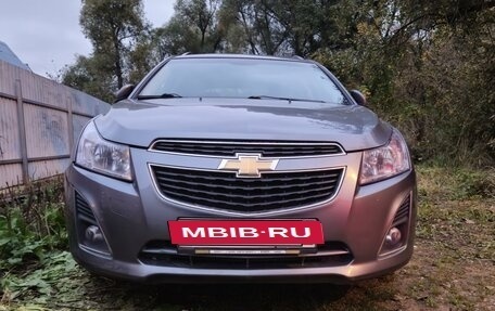 Chevrolet Cruze II, 2013 год, 900 000 рублей, 3 фотография