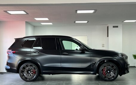 BMW X5 M, 2024 год, 21 000 000 рублей, 2 фотография