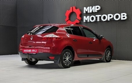 Renault Megane III, 2011 год, 900 000 рублей, 6 фотография