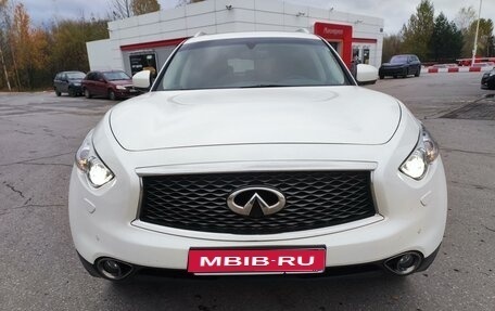 Infiniti QX70, 2017 год, 3 600 000 рублей, 1 фотография