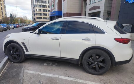 Infiniti QX70, 2017 год, 3 600 000 рублей, 2 фотография