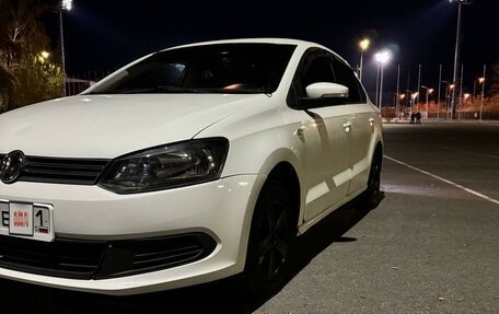 Volkswagen Polo VI (EU Market), 2011 год, 500 000 рублей, 1 фотография