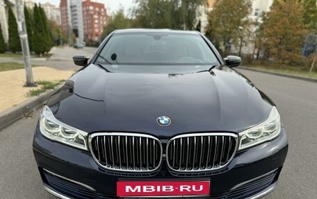 BMW 7 серия, 2016 год, 4 100 000 рублей, 2 фотография