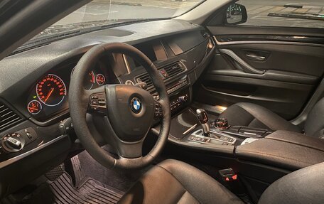 BMW 5 серия, 2014 год, 2 390 000 рублей, 5 фотография