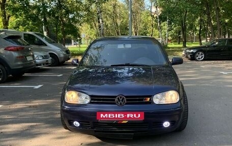 Volkswagen Golf IV, 2001 год, 350 000 рублей, 2 фотография