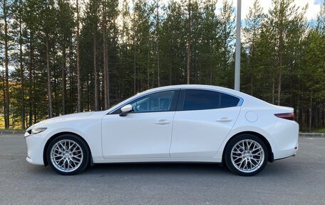 Mazda 3, 2019 год, 2 000 000 рублей, 3 фотография