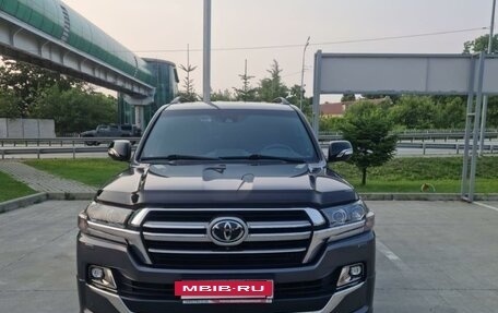 Toyota Land Cruiser 200, 2019 год, 9 700 000 рублей, 8 фотография