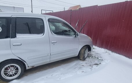 Toyota FunCargo, 2002 год, 400 000 рублей, 8 фотография