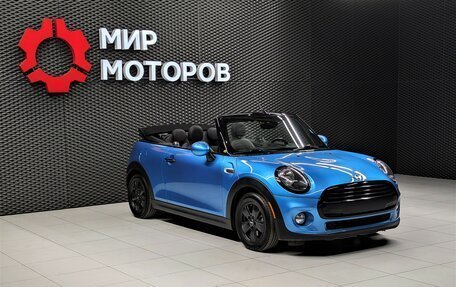 MINI Cabrio, 2018 год, 1 850 000 рублей, 11 фотография