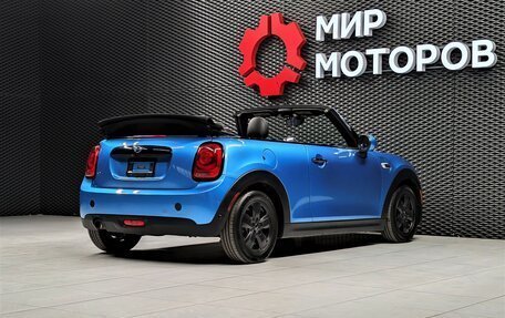 MINI Cabrio, 2018 год, 1 850 000 рублей, 13 фотография