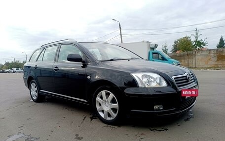 Toyota Avensis III рестайлинг, 2005 год, 800 000 рублей, 7 фотография