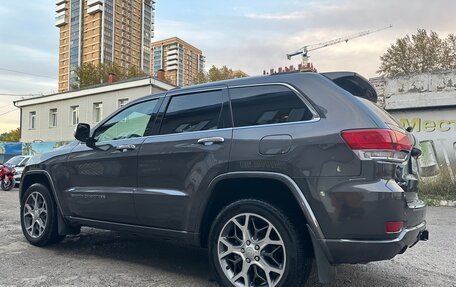 Jeep Grand Cherokee, 2019 год, 6 023 000 рублей, 5 фотография