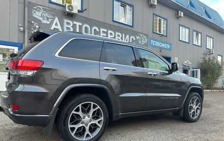 Jeep Grand Cherokee, 2019 год, 6 023 000 рублей, 3 фотография