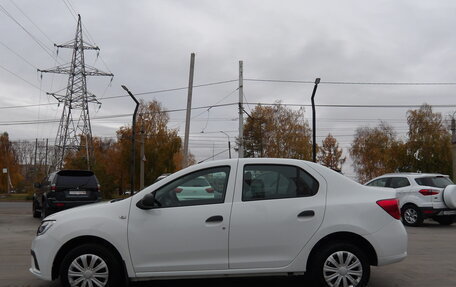 Renault Logan II, 2018 год, 899 000 рублей, 7 фотография