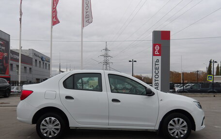 Renault Logan II, 2018 год, 899 000 рублей, 8 фотография