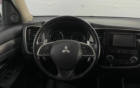 Mitsubishi Outlander III рестайлинг 3, 2013 год, 1 719 000 рублей, 11 фотография