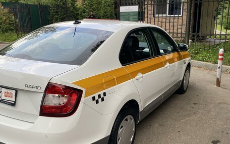 Skoda Rapid I, 2017 год, 1 270 000 рублей, 4 фотография