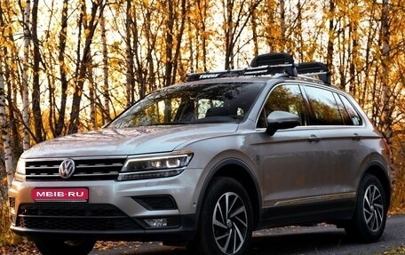 Volkswagen Tiguan II, 2018 год, 3 300 000 рублей, 1 фотография