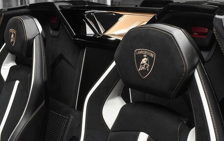 Lamborghini Aventador I рестайлинг, 2021 год, 93 836 024 рублей, 9 фотография