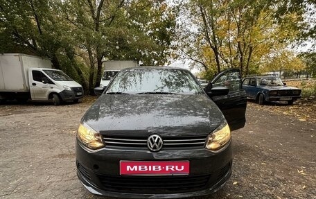 Volkswagen Polo VI (EU Market), 2013 год, 850 000 рублей, 1 фотография