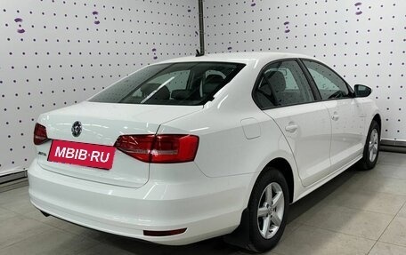 Volkswagen Jetta VI, 2015 год, 1 355 000 рублей, 4 фотография