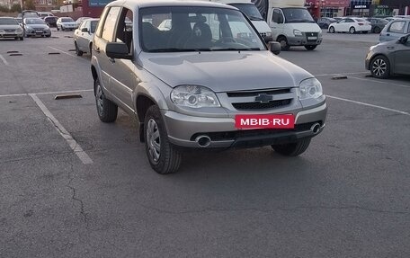 Chevrolet Niva I рестайлинг, 2012 год, 660 000 рублей, 5 фотография