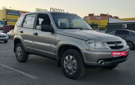 Chevrolet Niva I рестайлинг, 2012 год, 660 000 рублей, 6 фотография