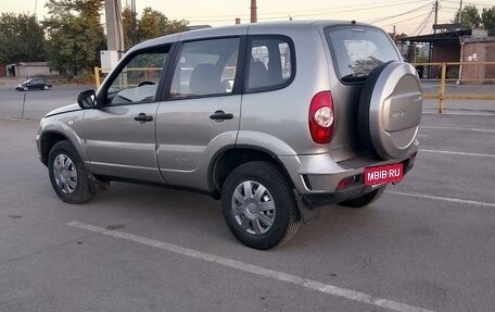 Chevrolet Niva I рестайлинг, 2012 год, 660 000 рублей, 2 фотография