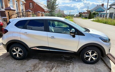 Renault Kaptur I рестайлинг, 2019 год, 2 250 000 рублей, 31 фотография