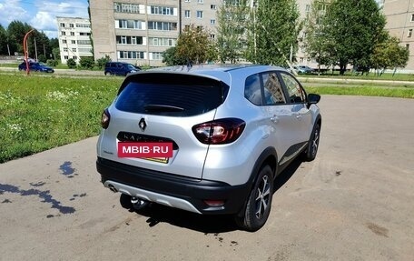 Renault Kaptur I рестайлинг, 2019 год, 2 250 000 рублей, 23 фотография