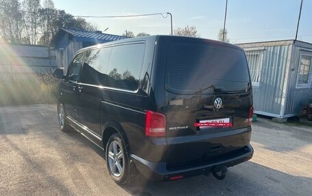 Volkswagen Multivan T5, 2011 год, 2 800 000 рублей, 7 фотография