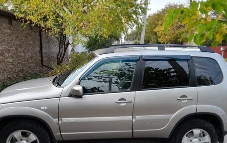 Chevrolet Niva I рестайлинг, 2012 год, 580 000 рублей, 2 фотография