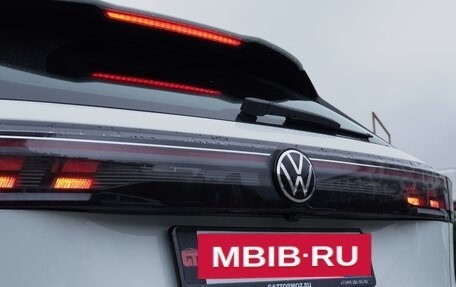 Volkswagen Tiguan, 2024 год, 6 255 000 рублей, 10 фотография