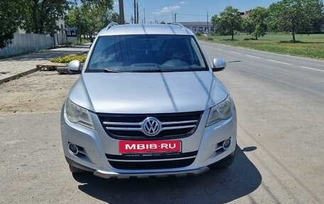 Volkswagen Tiguan I, 2010 год, 1 100 000 рублей, 2 фотография