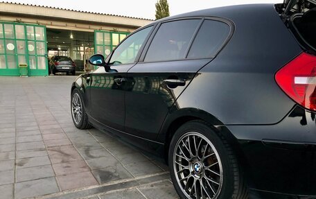 BMW 1 серия, 2008 год, 755 000 рублей, 10 фотография