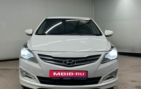 Hyundai Solaris II рестайлинг, 2015 год, 1 280 000 рублей, 3 фотография