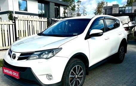 Toyota RAV4, 2013 год, 1 876 000 рублей, 3 фотография