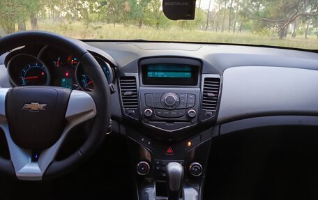 Chevrolet Cruze II, 2012 год, 797 000 рублей, 7 фотография