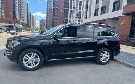 Mercedes-Benz GL-Класс, 2013 год, 3 500 000 рублей, 5 фотография