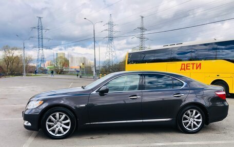 Lexus LS IV, 2008 год, 1 980 000 рублей, 10 фотография