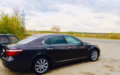 Lexus LS IV, 2008 год, 1 980 000 рублей, 15 фотография