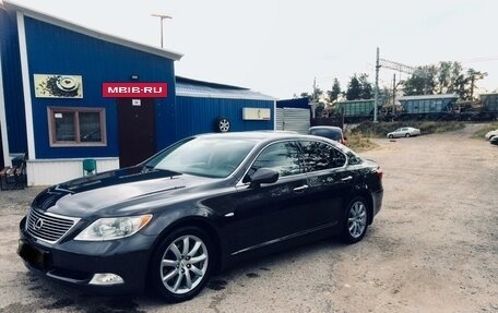 Lexus LS IV, 2008 год, 1 980 000 рублей, 17 фотография